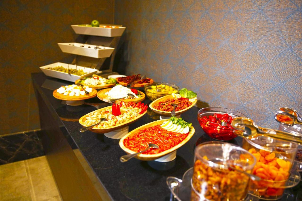 The Green Park عنتاب المظهر الخارجي الصورة A selection of meze